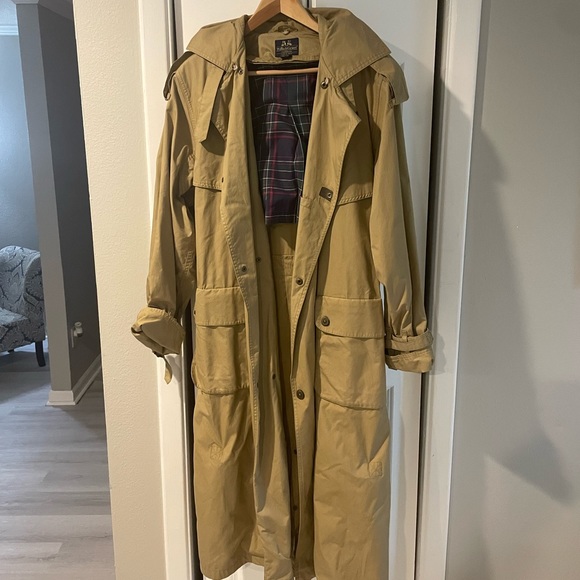 Willis & Geiger mens coat